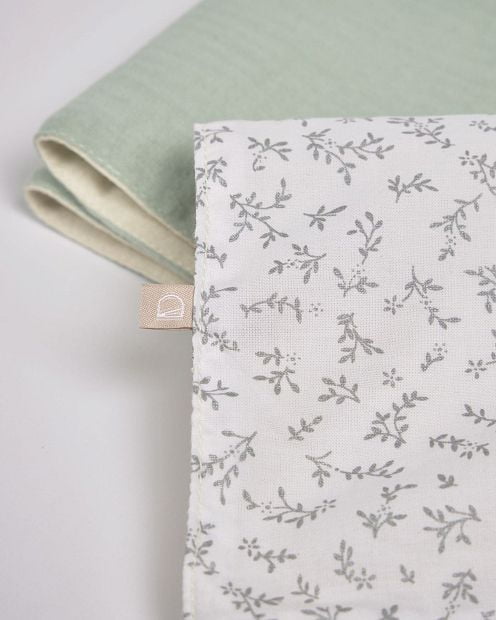 Yamile set of 2 mini towels organic cotton (GOTS) in turquoise and white with grey leaves