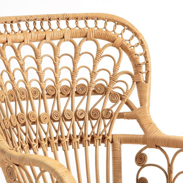 Кресло из плетеных прутьев ротанга MALU бежевый