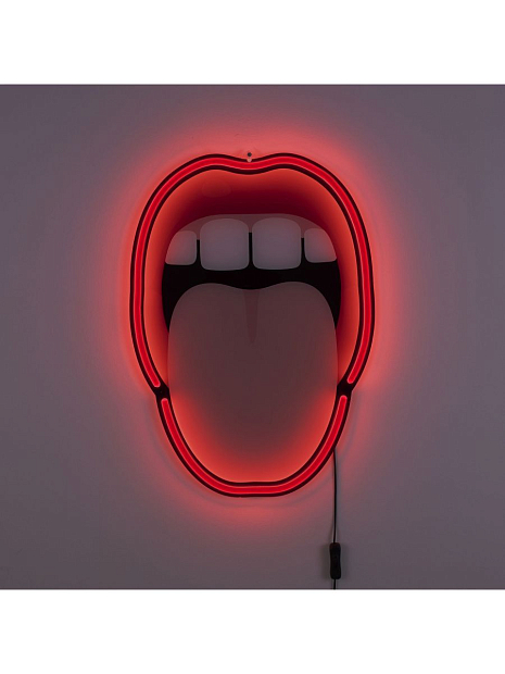 Настенный светильник Blow Tongue Led