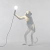 Превью Настольная лампа Monkey Lamp Outdoor Standing