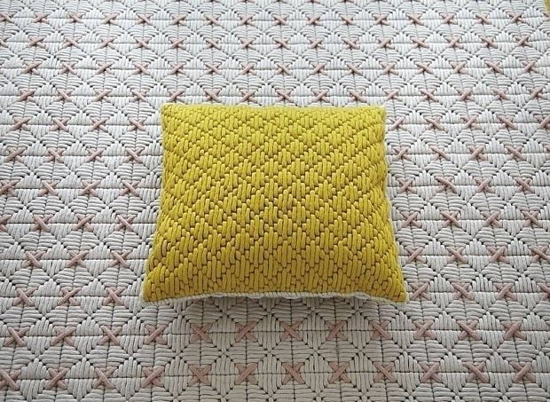 Подушка Silai Yellow - Yellow 50x50